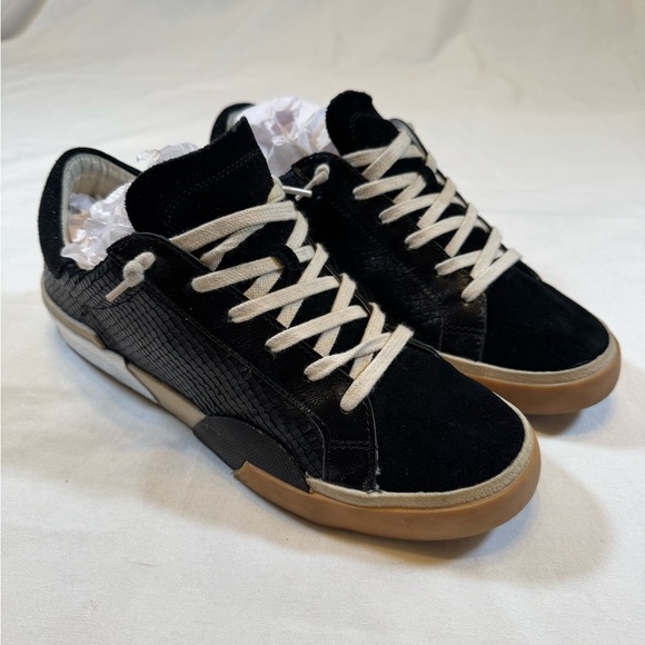Dolce Vita Shoes - Dolce Vita Women’s Slip-On Suede Textured Black and Tan Casual Sneakers